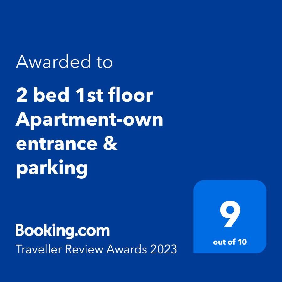 2 Bed 1St Floor Apartment-Own Entrance & Parking Portsmouth Esterno foto